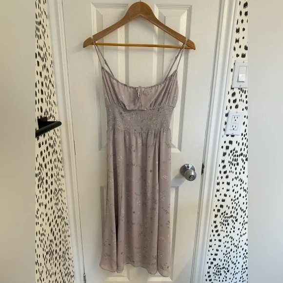 Elegant Lilac Midi Dress - Wilfred Genoa - Picture 4 of 11